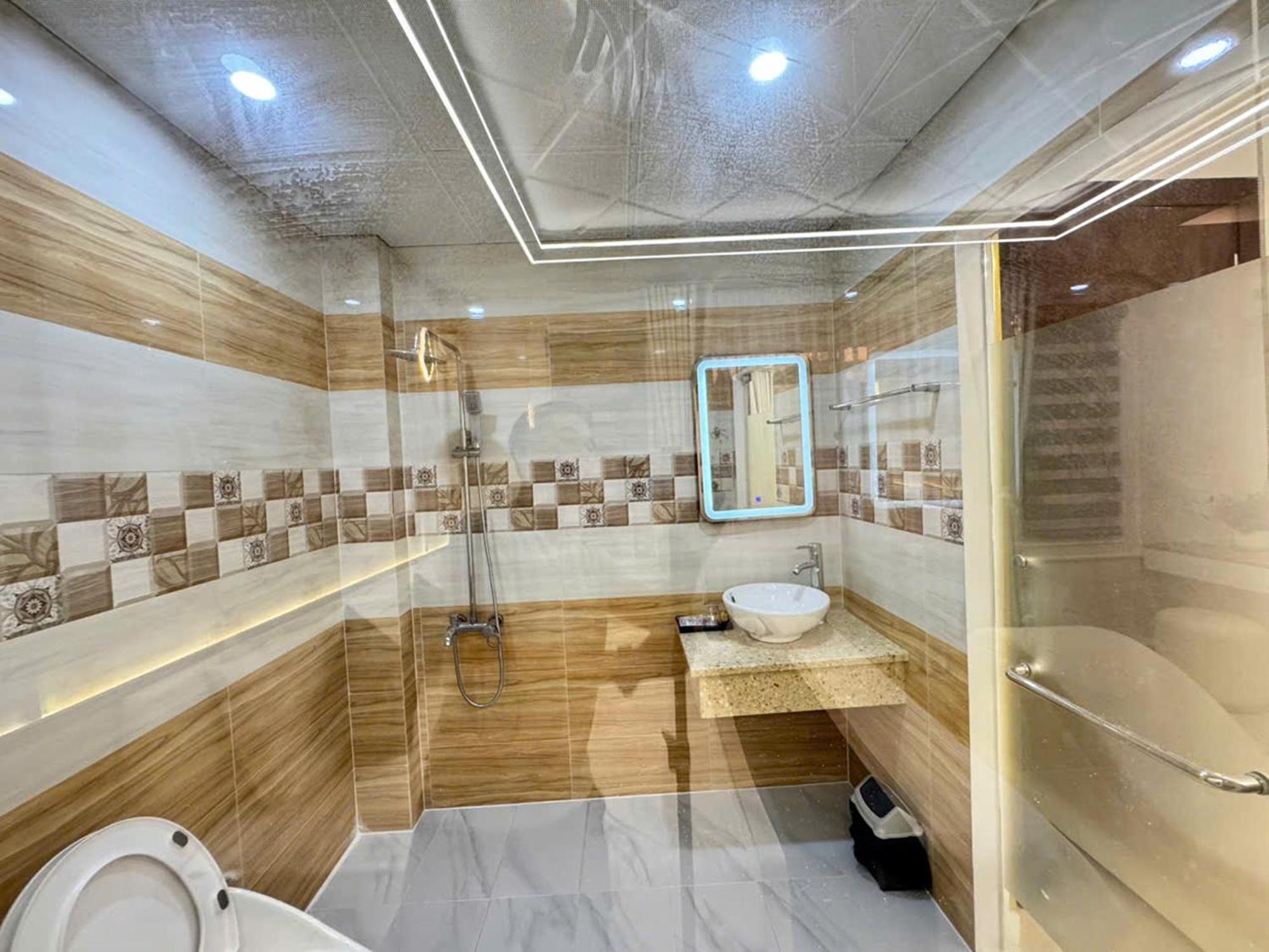 Minh Ngoc Hotel Ho Chi Minh-stad Buitenkant foto